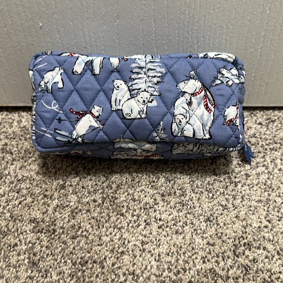 Vera Bradley 4 Pc Cosmetic Organizer- Beary Merry Cool Blur - Picture 7 of 8